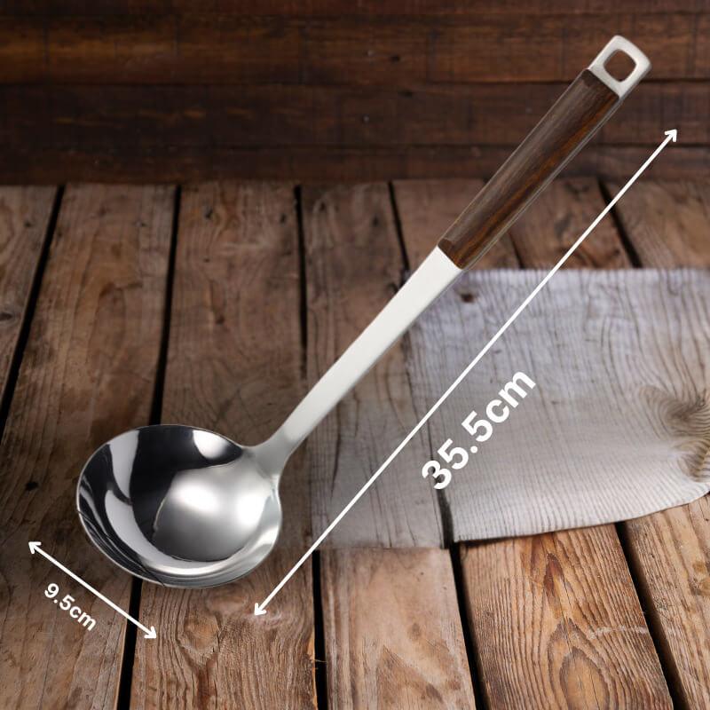 Espátula em Aço Inoxidável com Cabo de Madeira