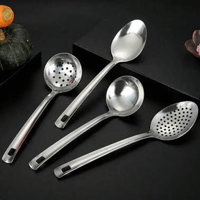 Conjunto de Utensílios em Inox