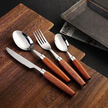 Talheres em Inox Premium com Cabo de Madeira