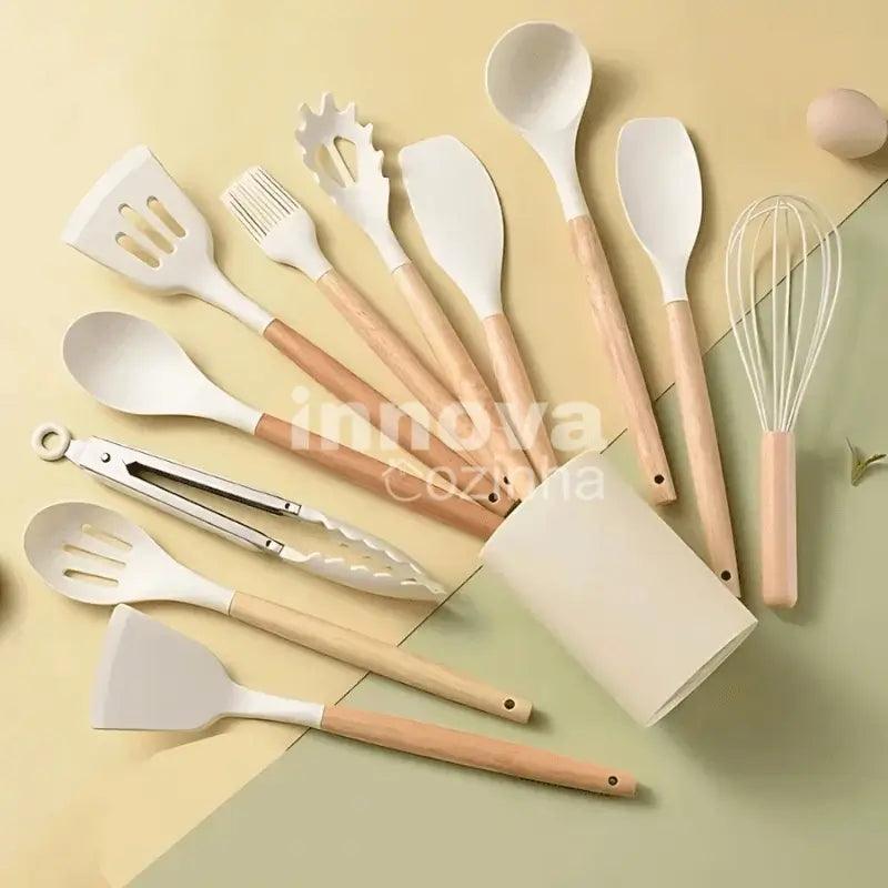 Kit Gourmet 12 Peças em Silicone & Bambu